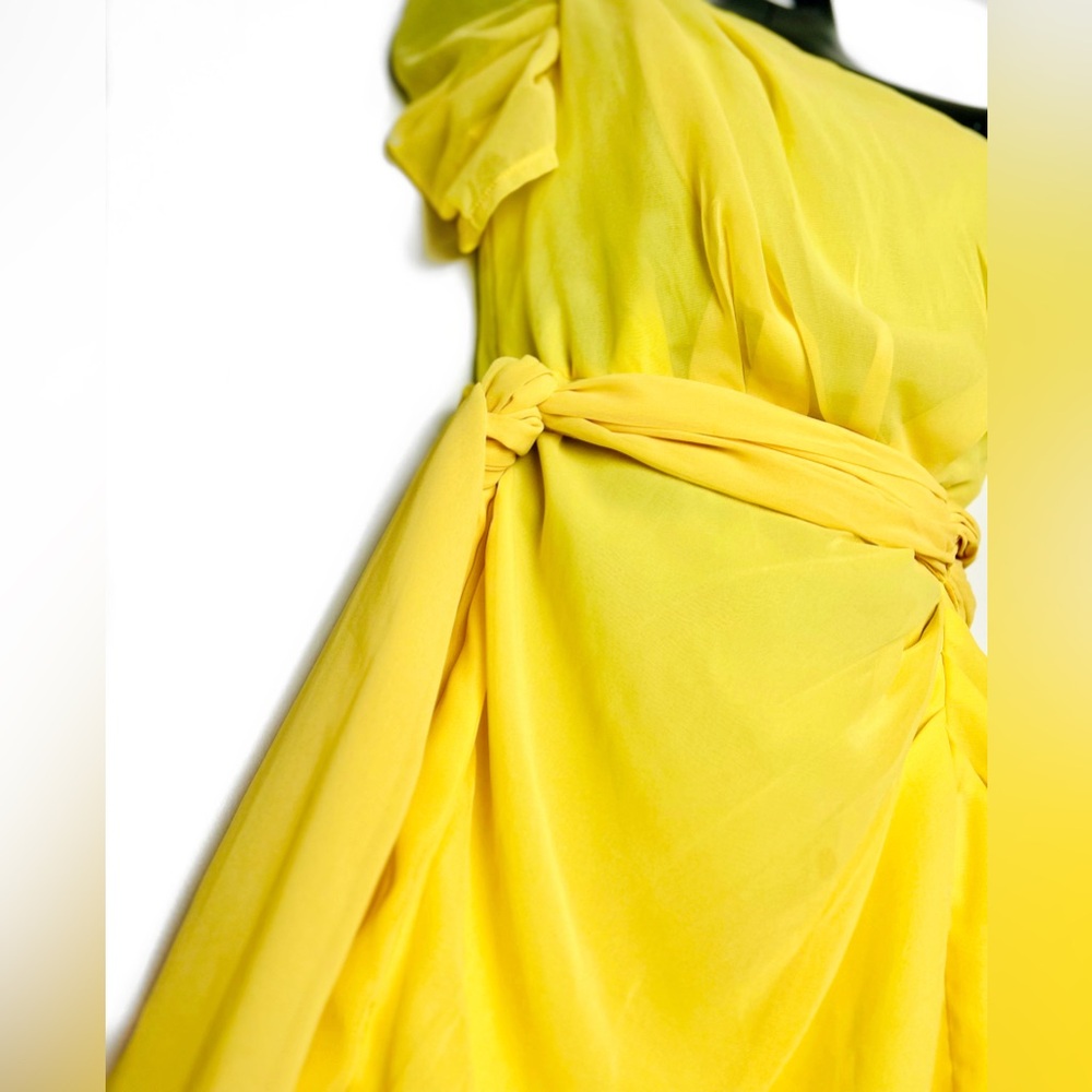 “PrettyLittleThing” Yellow One-Shoulder Knot Mini Dress - Picture 11 of 17